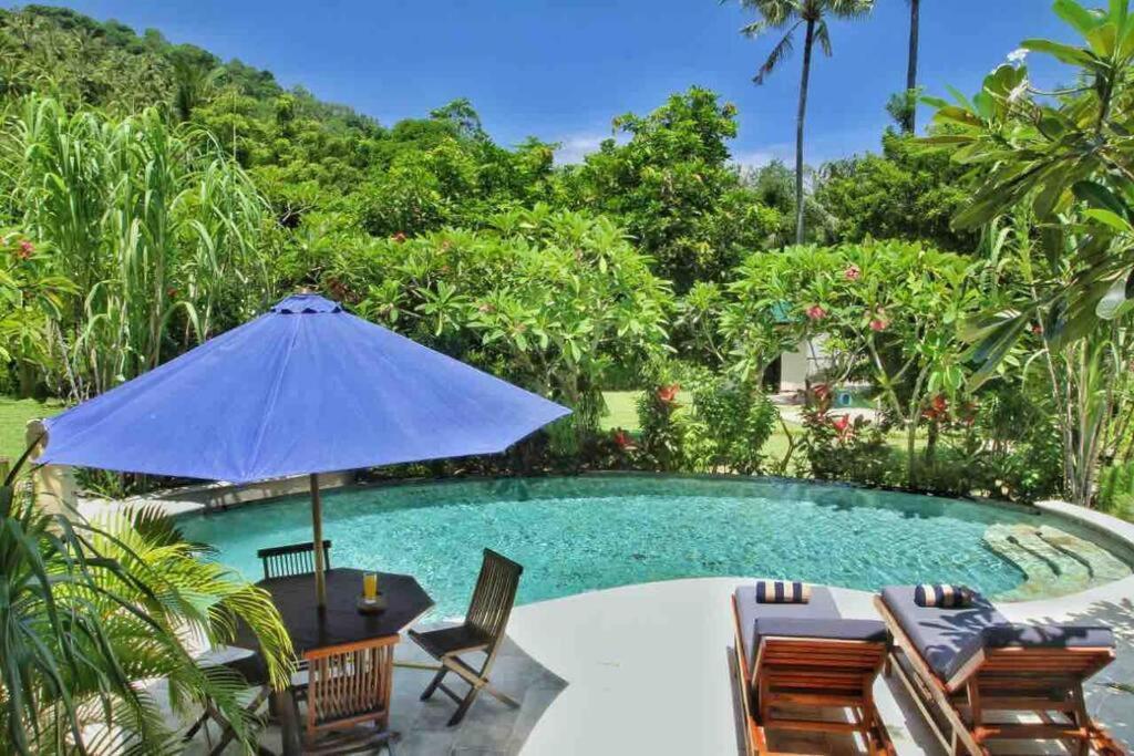 Villa Serene & Spa Mangsit Exterior photo